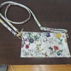 Small white mini bag/purse with flowers